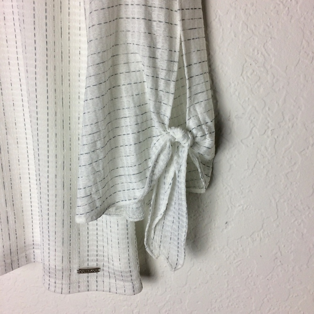 Calvin Klein Blouse - Picture 4 of 7